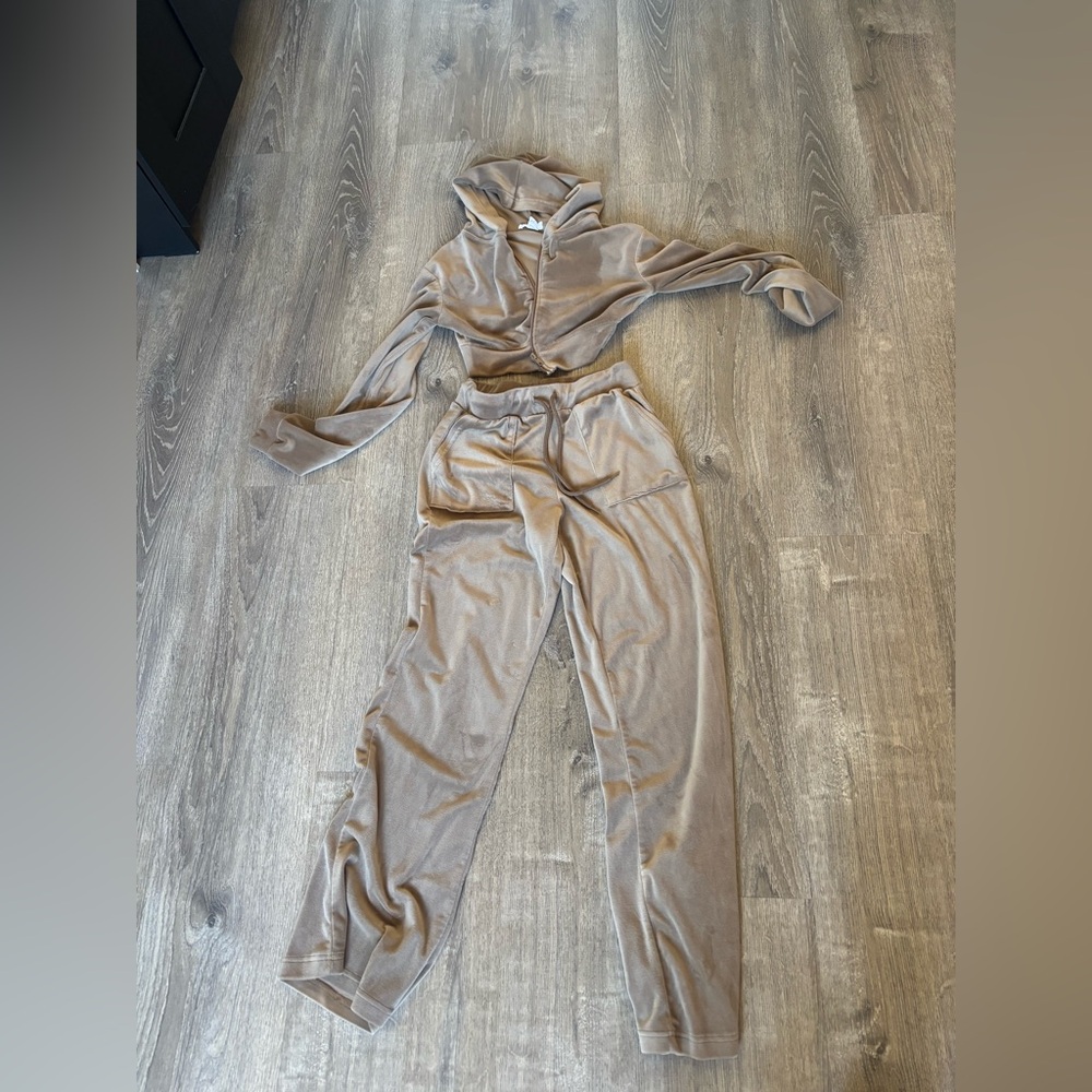 Velour set